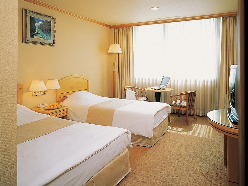 Hawaii Hotel Jeju Bagian luar foto